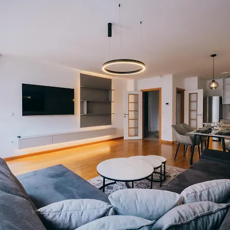 Bulevar Dream * Sarajevo